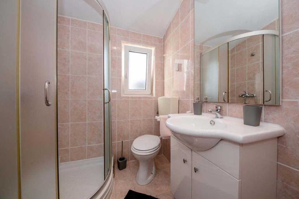 Apartmani Luka Banjol Екстериор снимка