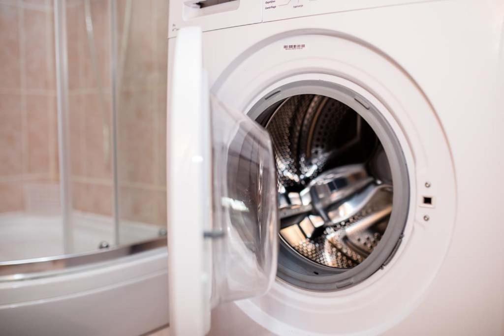 Apartmani Luka Banjol Екстериор снимка