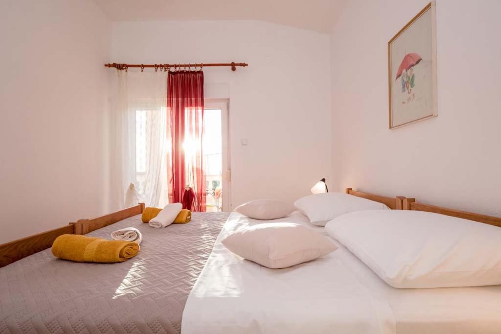 Apartmani Luka Banjol Екстериор снимка
